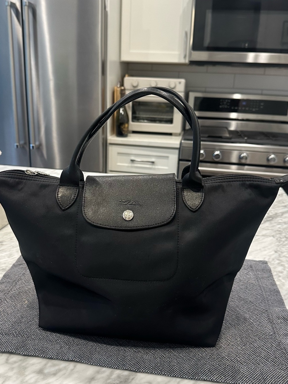 Longchamp Black Nylon Le Pliage Top-Handle Tote